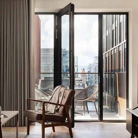 Urban Rest Docklands