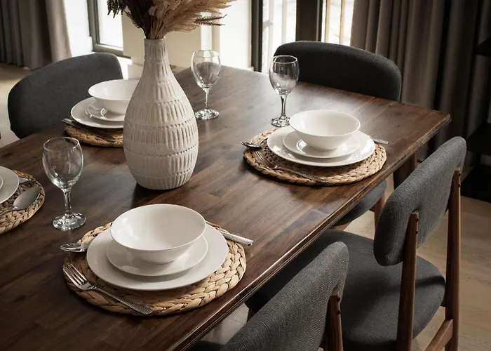 Urban Rest Docklands *