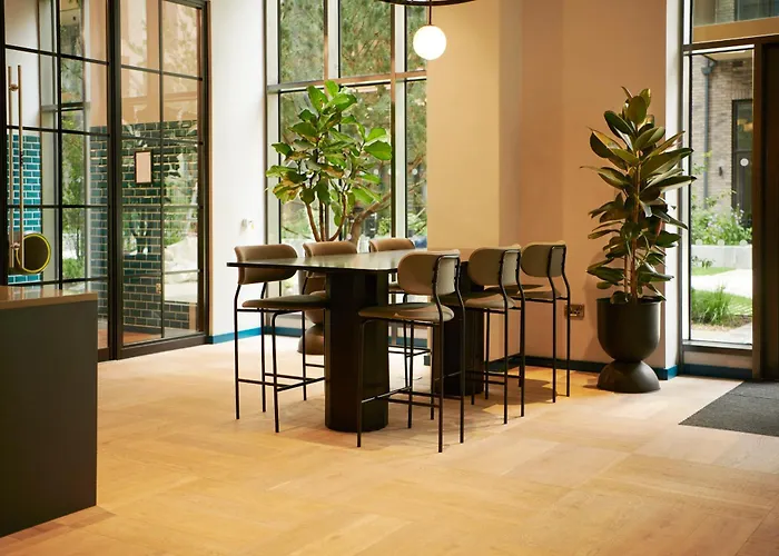 Urban Rest Docklands *